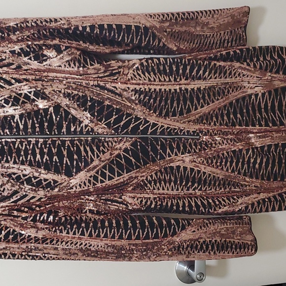 Sequin dress. - Picture 2 of 2